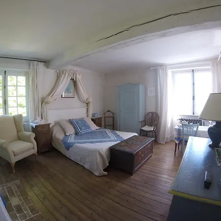 Clos De La Rose Saint-Cyr-sur-Morin