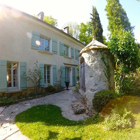 Clos De La Rose 3*